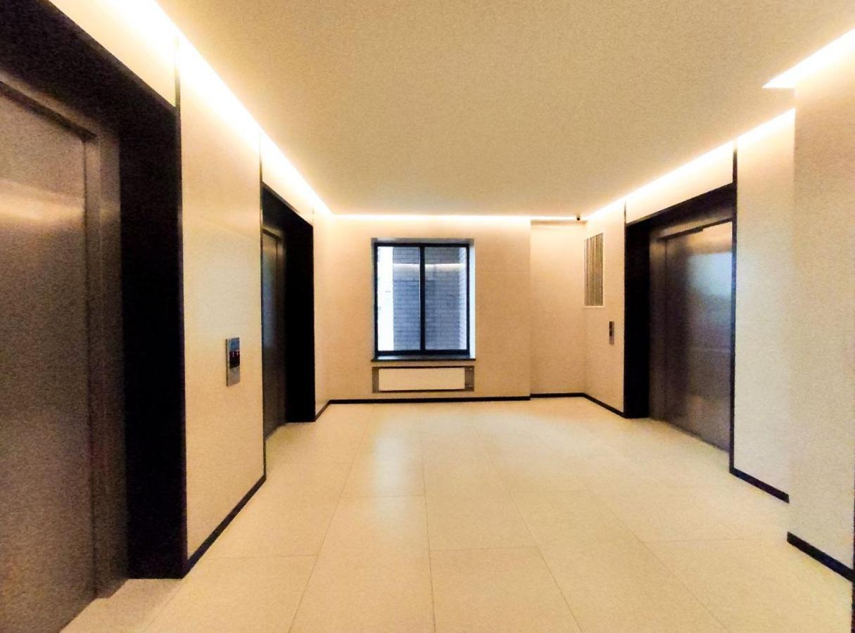 Petrovdom 52,67,205,213 In Smart Apartments In New York Concept House Kijev Kültér fotó